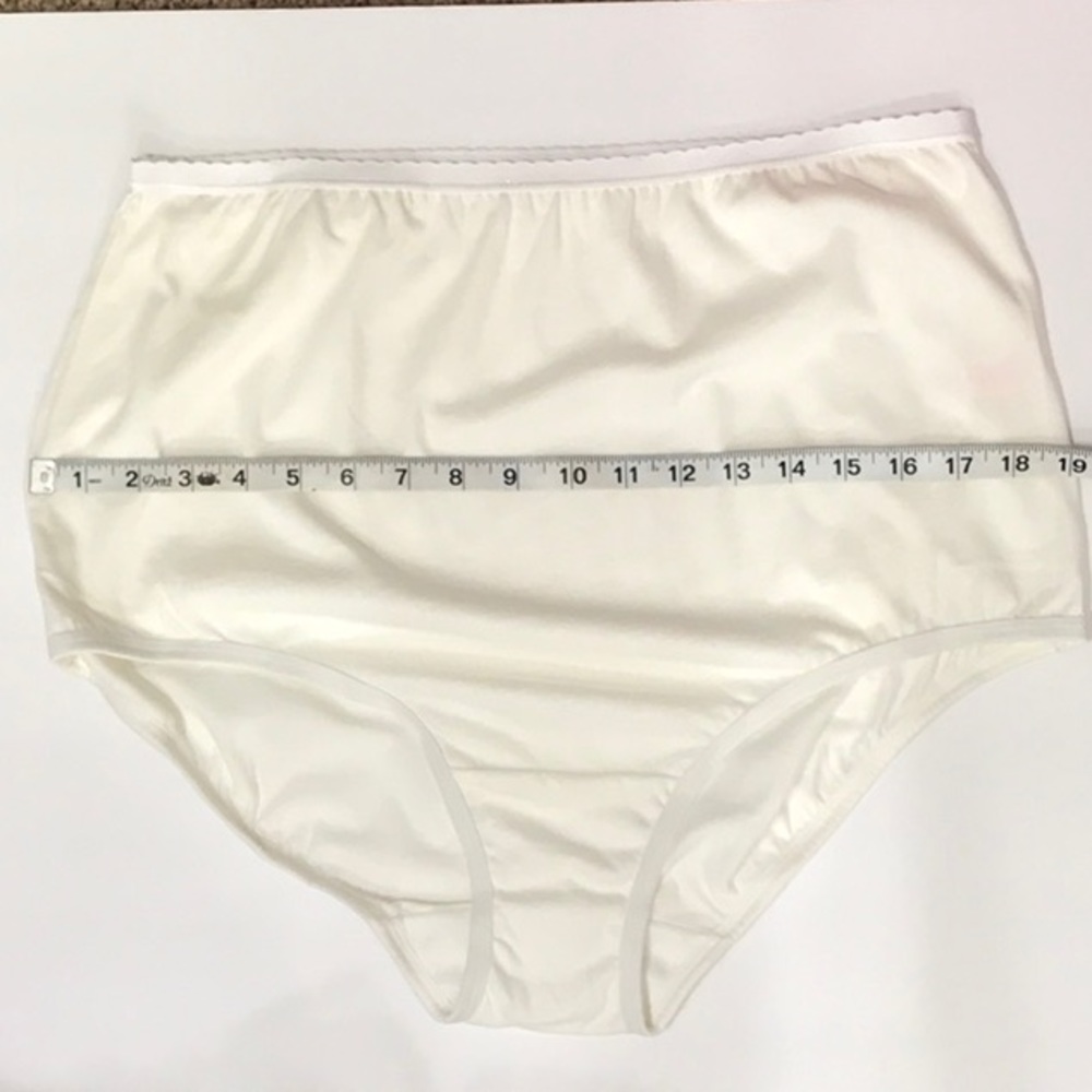Breezies Set of 6 Cotton Brief Panties w/UltimAir - Picture 5 of 5
